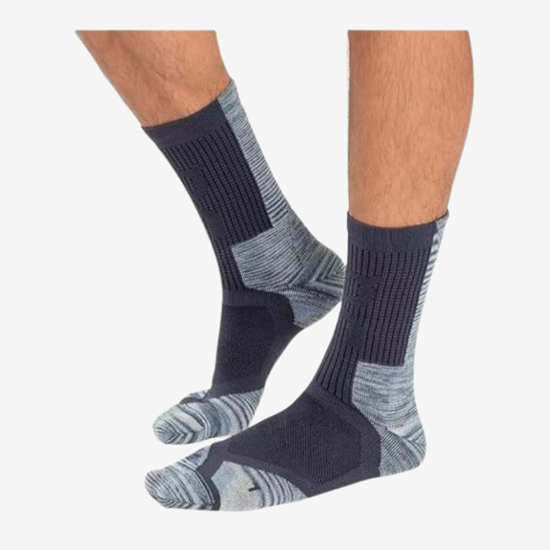 On m nogavice 386.01194 EXPLORER MERINO SOCKS midnight/cobalt