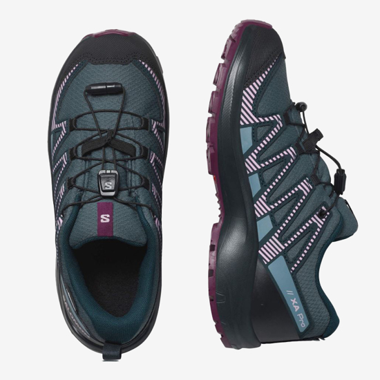 SALOMON otr pohodni copati 475681 XA PRO V8 CSWP J neptune/carbon/plum caspia