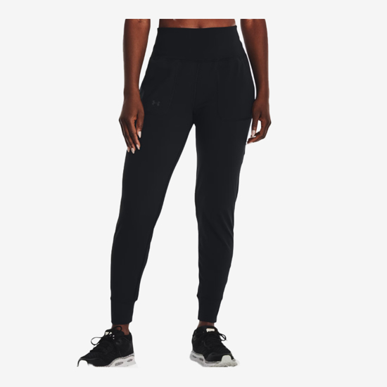 UNDER ARMOUR ž hlače 1375077-002 MOTION JOGGERS black white