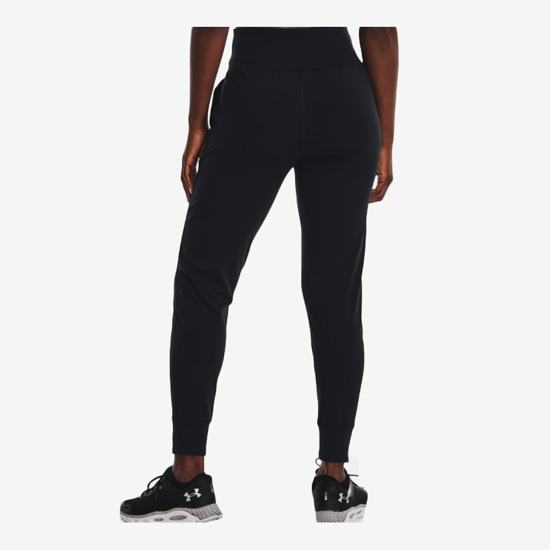 UNDER ARMOUR ž hlače 1375077-002 MOTION JOGGERS black white